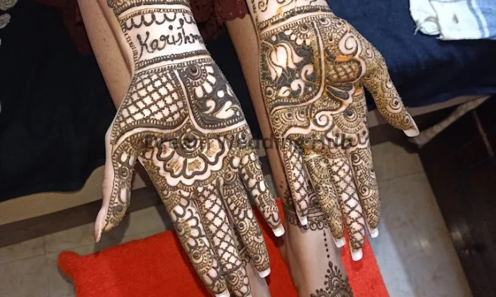 Himani Mehandi Artist in Delhi NCR
